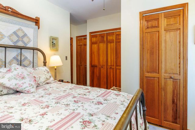 2208 HORNS POINT ROAD, Cambridge, MD 21613