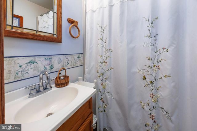 2208 HORNS POINT ROAD, Cambridge, MD 21613