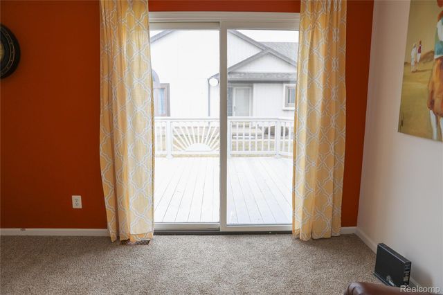 13229 Highland Circle 51, Sterling Heights, MI 48312