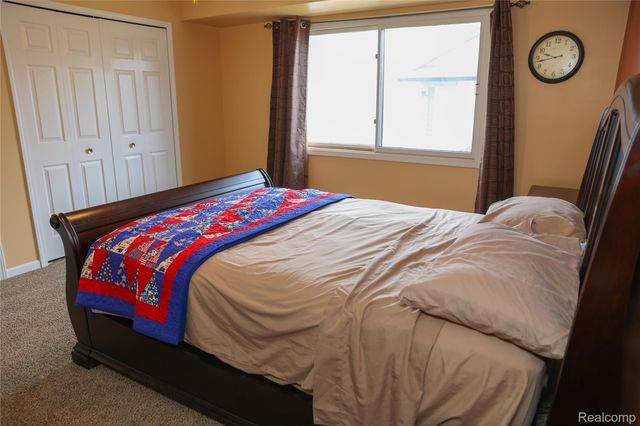 13229 Highland Circle 51, Sterling Heights, MI 48312