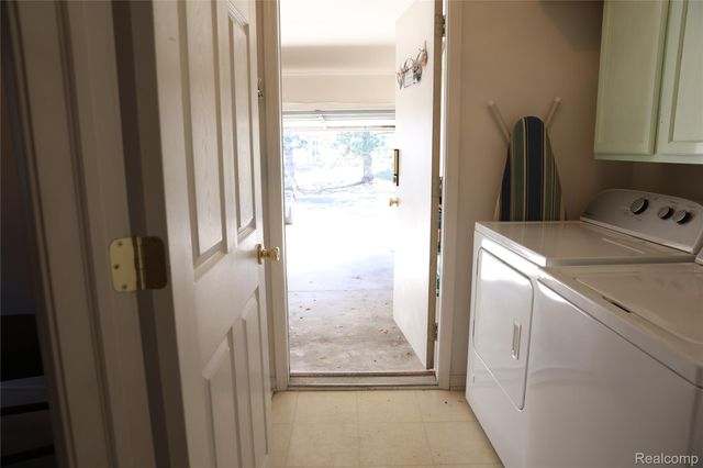 13229 Highland Circle 51, Sterling Heights, MI 48312