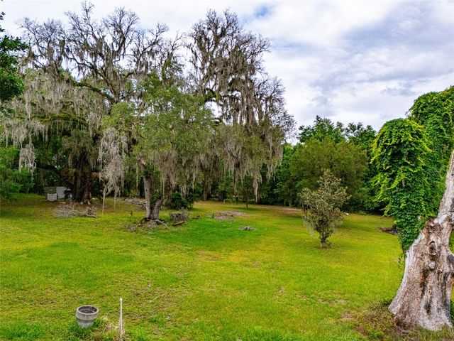8845 NW 130TH STREET, Reddick, FL 32686