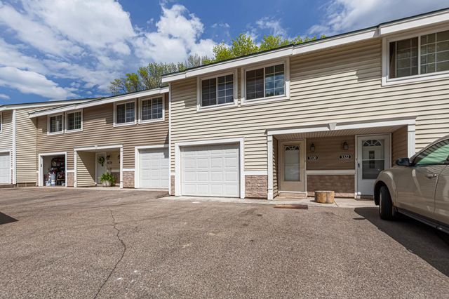 3320 River Bluff Drive 83, Eagan, MN 55121