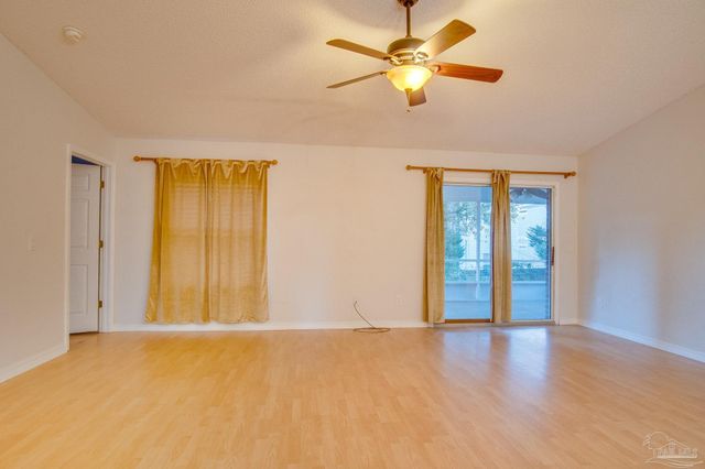 4619 Carmel Cir, Pace, FL 32571