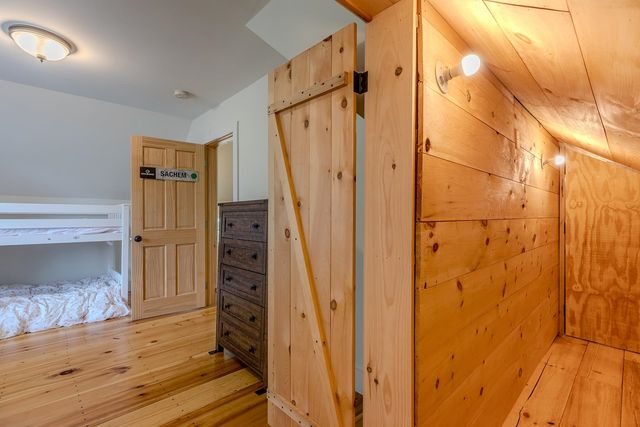 3208 Green Mountain Turnpike, Chester, VT 05143