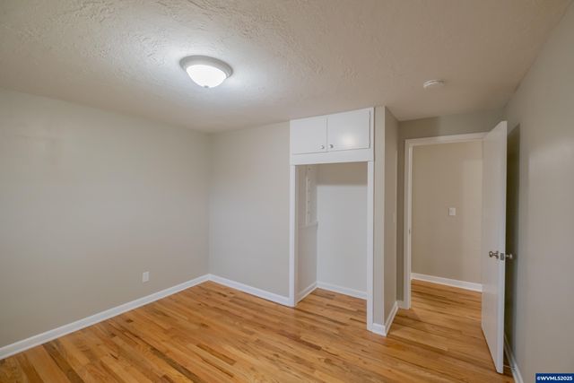 3324 Ferndell St NE, Salem, OR 97301