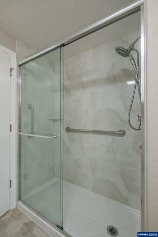 3324 Ferndell St NE, Salem, OR 97301