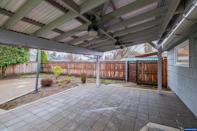 3324 Ferndell St NE, Salem, OR 97301