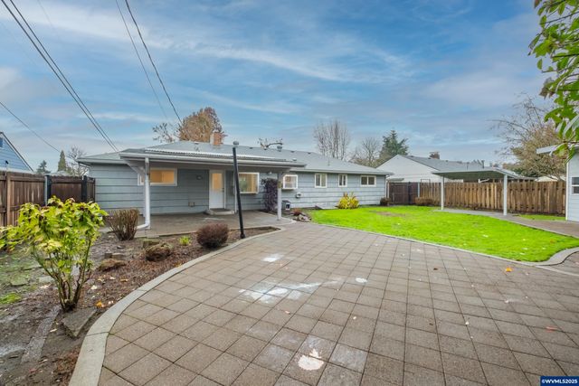 3324 Ferndell St NE, Salem, OR 97301