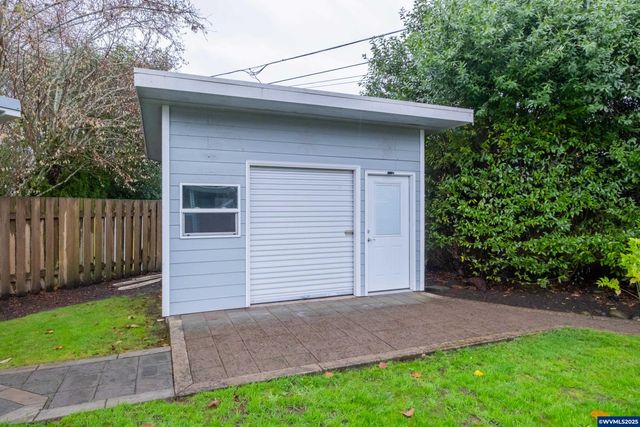 3324 Ferndell St NE, Salem, OR 97301