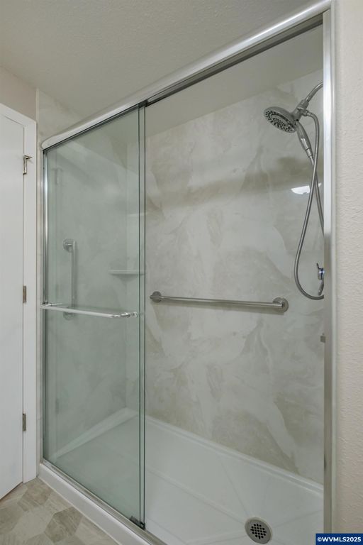 Image 29 of property listing at 3324 Ferndell St NE, Salem, OR 97301