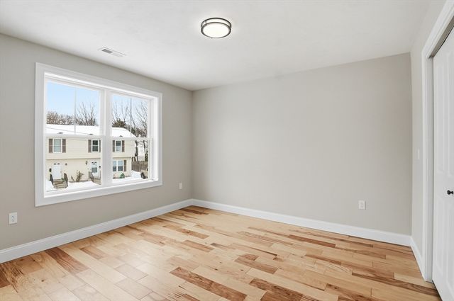 12 Benham Street, Worcester, MA 01604