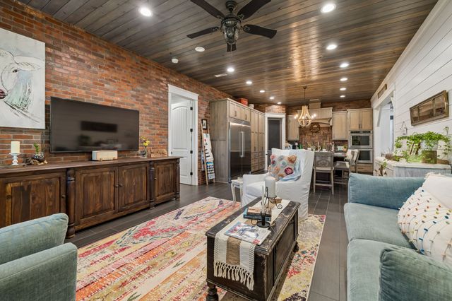 3010 Spencer Mill Rd, Bon Aqua, TN 37025
