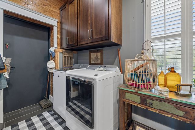 3010 Spencer Mill Rd, Bon Aqua, TN 37025