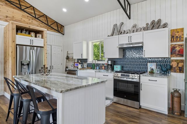 3010 Spencer Mill Rd, Bon Aqua, TN 37025