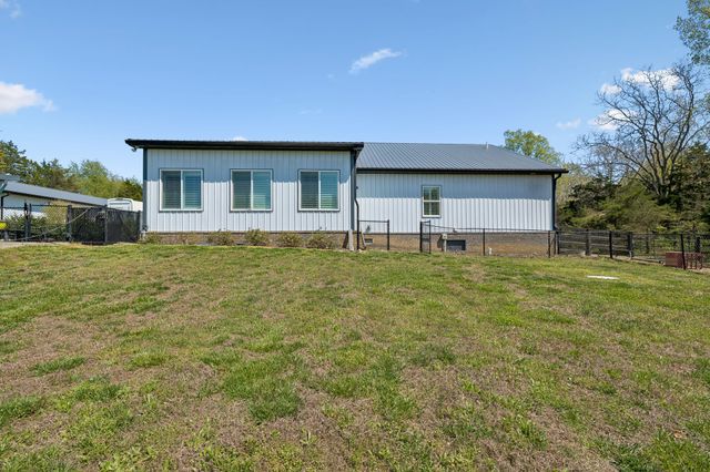3010 Spencer Mill Rd, Bon Aqua, TN 37025
