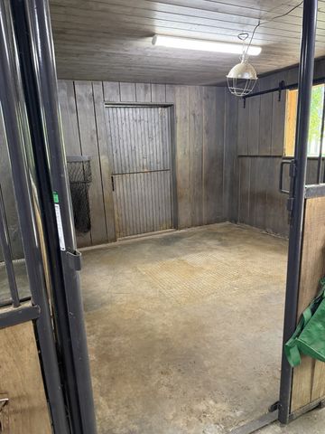 3010 Spencer Mill Rd, Bon Aqua, TN 37025