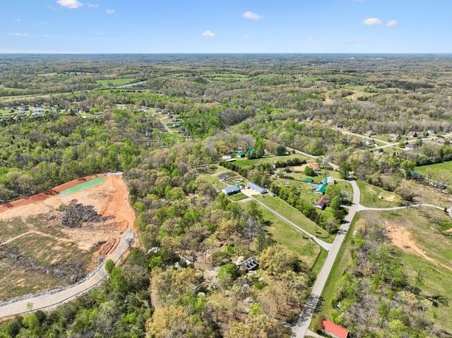 3010 Spencer Mill Rd, Bon Aqua, TN 37025