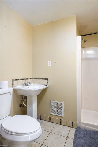 4010 S Main Street, Winston-salem, NC 27127