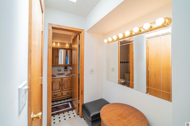 783 Ostle Loop, Grand Rivers, KY 42045