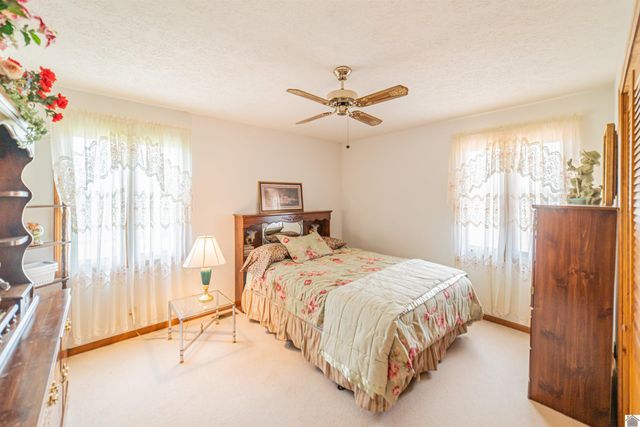 783 Ostle Loop, Grand Rivers, KY 42045
