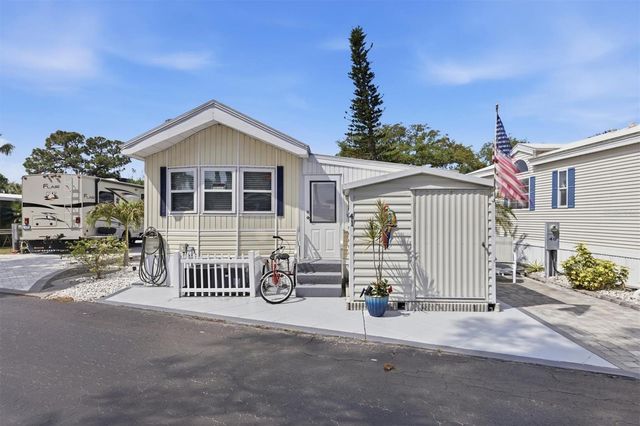 1674 UNIVERSITY PKWY 41, Sarasota, FL 34243