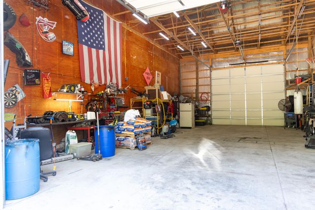 7128 E Farm Road 84, Strafford, MO 65757