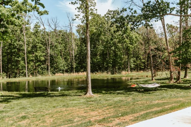 7128 E Farm Road 84, Strafford, MO 65757