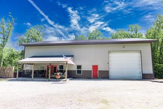 7128 E Farm Road 84, Strafford, MO 65757