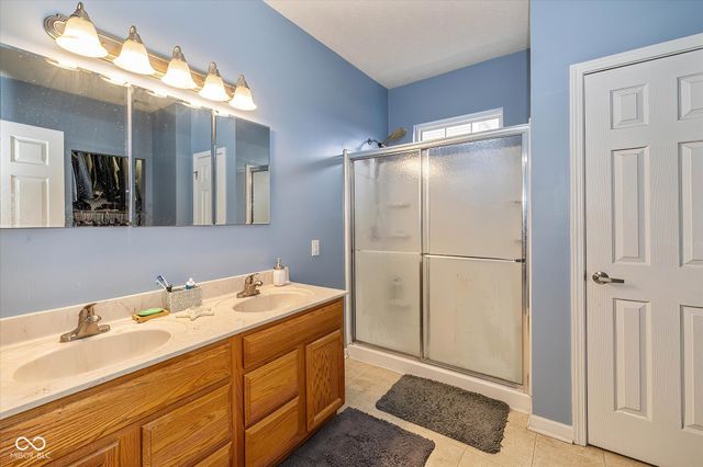 8457 Templederry Drive, Brownsburg, IN 46112