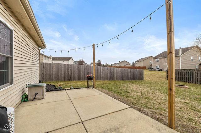 8457 Templederry Drive, Brownsburg, IN 46112