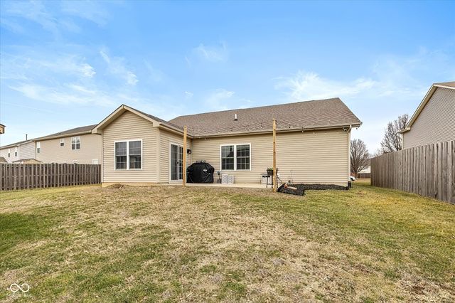 8457 Templederry Drive, Brownsburg, IN 46112