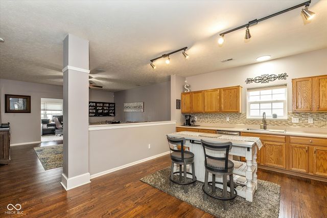 8457 Templederry Drive, Brownsburg, IN 46112