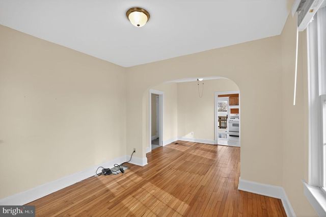 2403 BURKE AVE, Alexandria, VA 22301