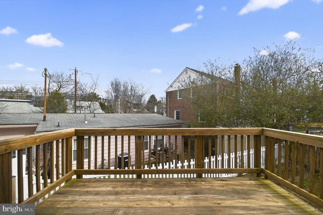 2403 BURKE AVE, Alexandria, VA 22301