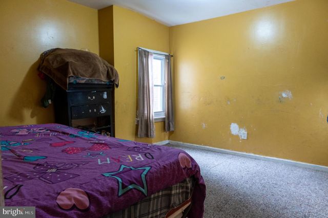 835 E CHELTEN AVE, Philadelphia, PA 19138