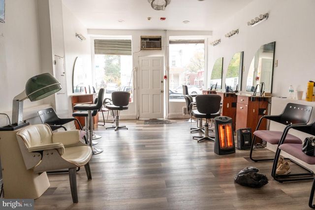 835 E CHELTEN AVE, Philadelphia, PA 19138