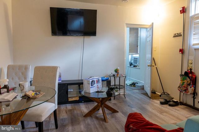 835 E CHELTEN AVE, Philadelphia, PA 19138