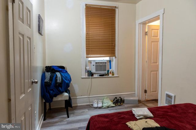 835 E CHELTEN AVE, Philadelphia, PA 19138