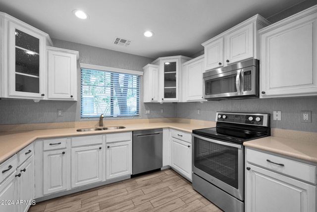 2532 E Vermont Drive, Gilbert, AZ 85295