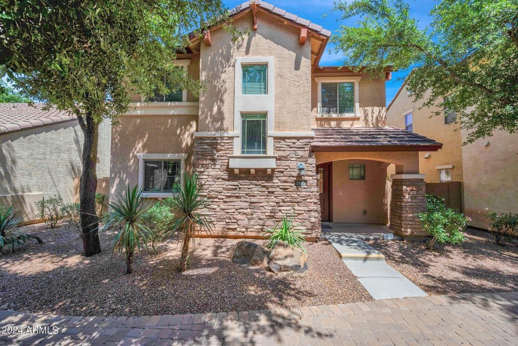 2532 E Vermont Drive, Gilbert, AZ 85295