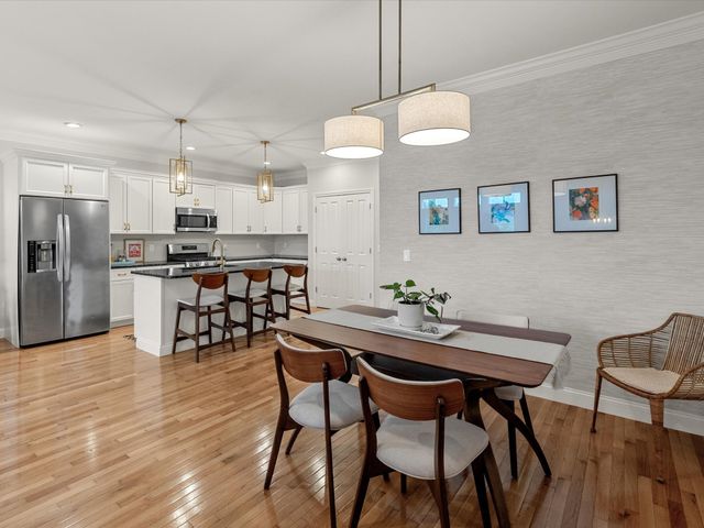 77 Sunflower Way, Plymouth, MA 02360