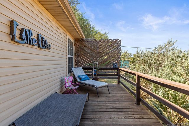 204 Lake Park, Canyon Lake, TX 78133