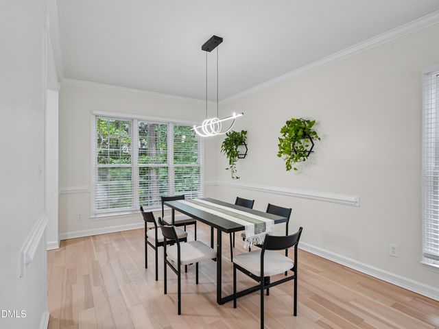 8424 Eagle View Drive, Durham, NC 27713