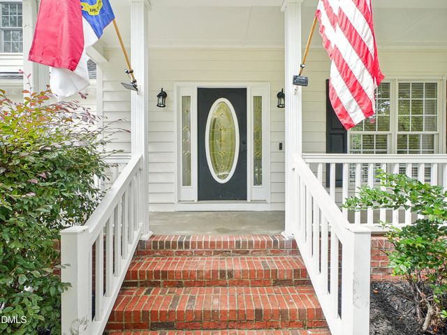 8424 Eagle View Drive, Durham, NC 27713