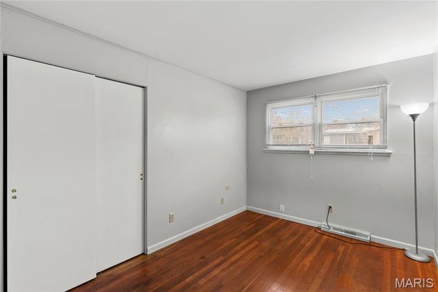 815 Holiday Avenue, Hazelwood, MO 63042