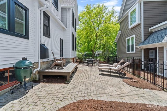 515 North Avenue, Naperville, IL 60540