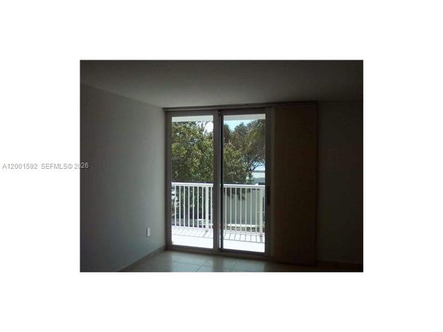 150 SE 25 RD 8L, Miami, FL 33129