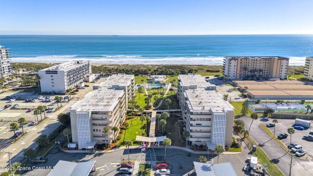 2020 N Atlantic Avenue S 102-N, Cocoa Beach, FL 32931