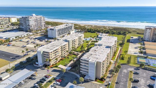 2020 N Atlantic Avenue S 102-N, Cocoa Beach, FL 32931